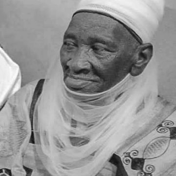 Olomu OF Omu-Aran Condoles With Emir of Ilorin Over Demise of Balogun Ajikobi