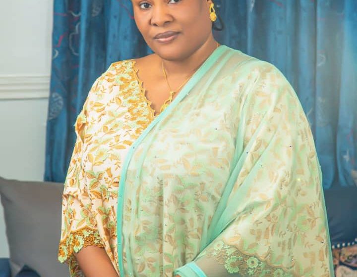 APC woman leader dump El-rufai, apologizes to Gov Sani