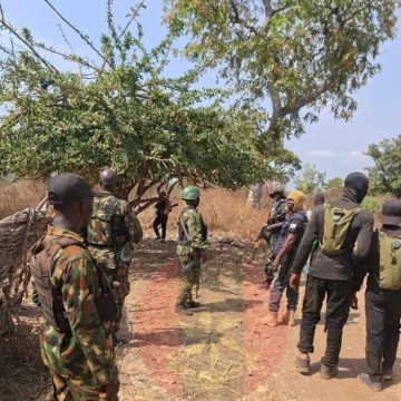 IMG-20260104-WA0021 Army Foils Bandits’ Infiltration in Kogi, Three Killed as Suspected Supplier Arrested