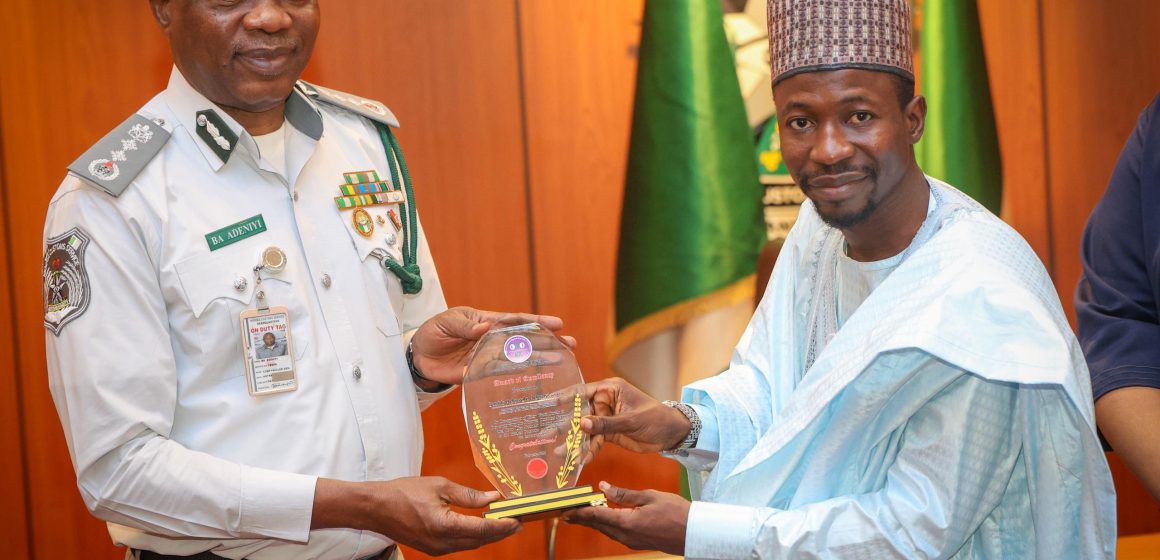 Customs Assures Onion Farmers, Exporters of Support