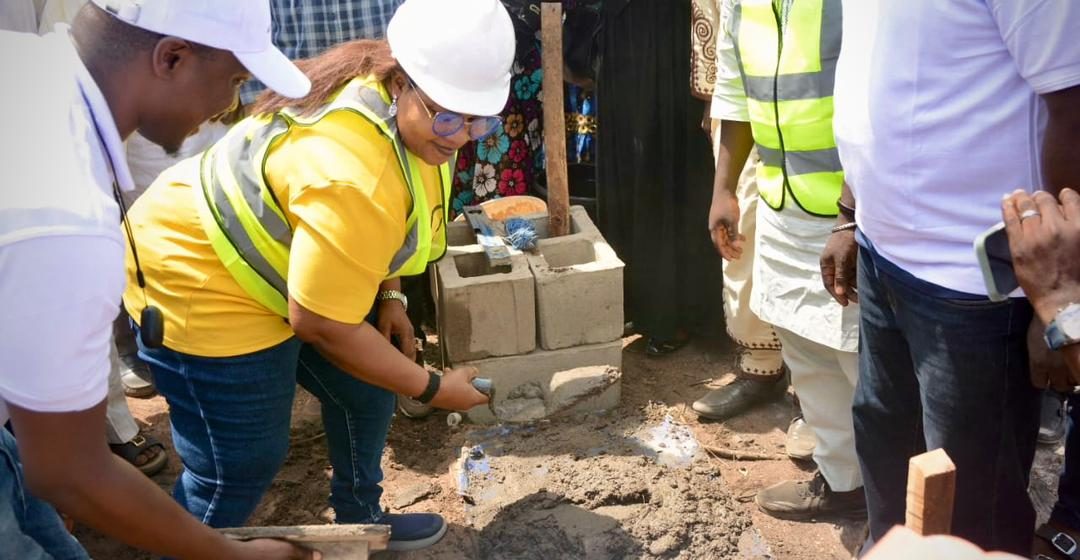 Moro LG Boss Flags Off NSCDC Divisional Office Project in Malete