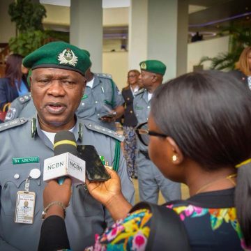 Nigeria Customs Slashes Red Tape, Engages American Business Council