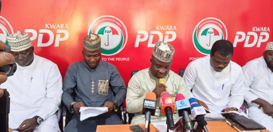 Kwara PDP Accuses Governor AbdulRazaq of Reviving Offa Robbery Case for Political Attack on Saraki
