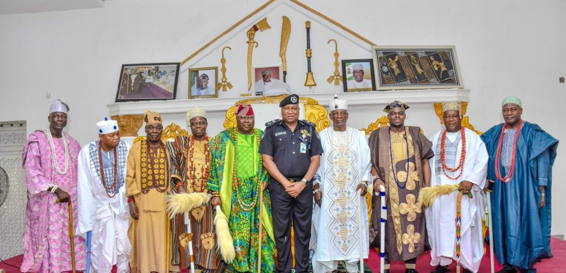 Kwara Police, Traditional Rulers Strengthen Security Collaboration in Omu-Aran, Iloffa Engagement Drive