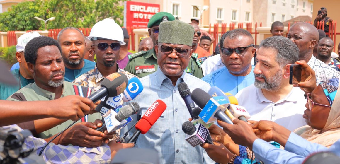 unnamed APO-KARSHI ROAD PROJECT WILL BE COMPLETED THIS YEAR -FCT MINISTER