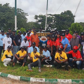 1996 Old Students of FGC Ilorin donate solar-powered borehole, sports equipment to alma mater