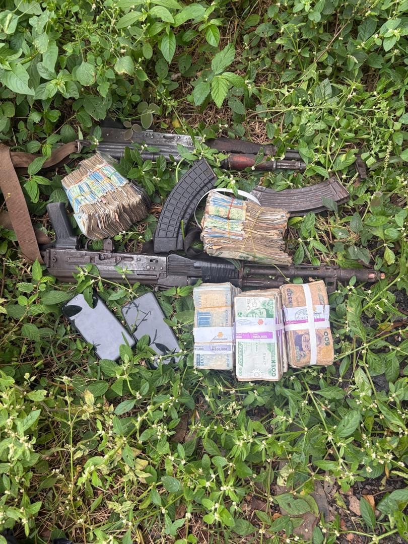 IMG-20260830-WA0102 Ogun Police Kill Two Kidnappers, Rescue Abducted Victim, Recover AK-47 Rifles, N2m