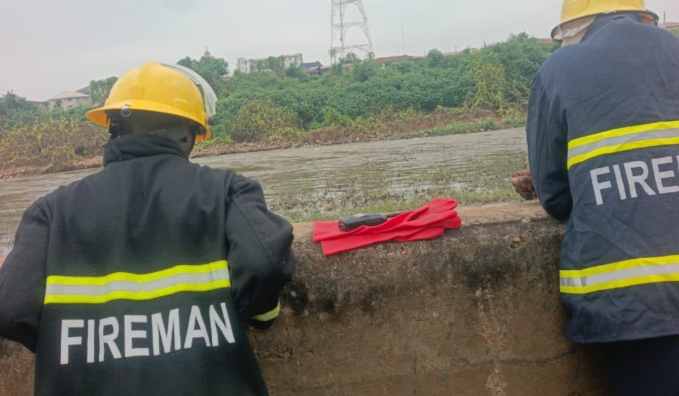 IMG-20261017-WA0148 Man Feared Drowned After Jumping Into Asa River During Ilorin Altercation